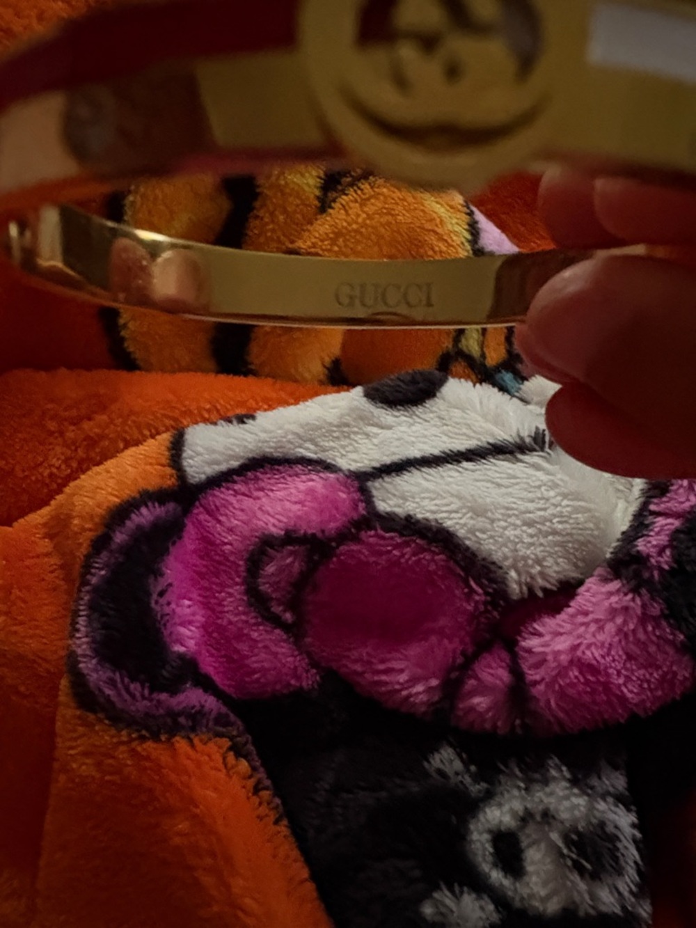 Gucci Gold-Tone Bangle with Red and White Enamel Stripes - Picture 2 of 3